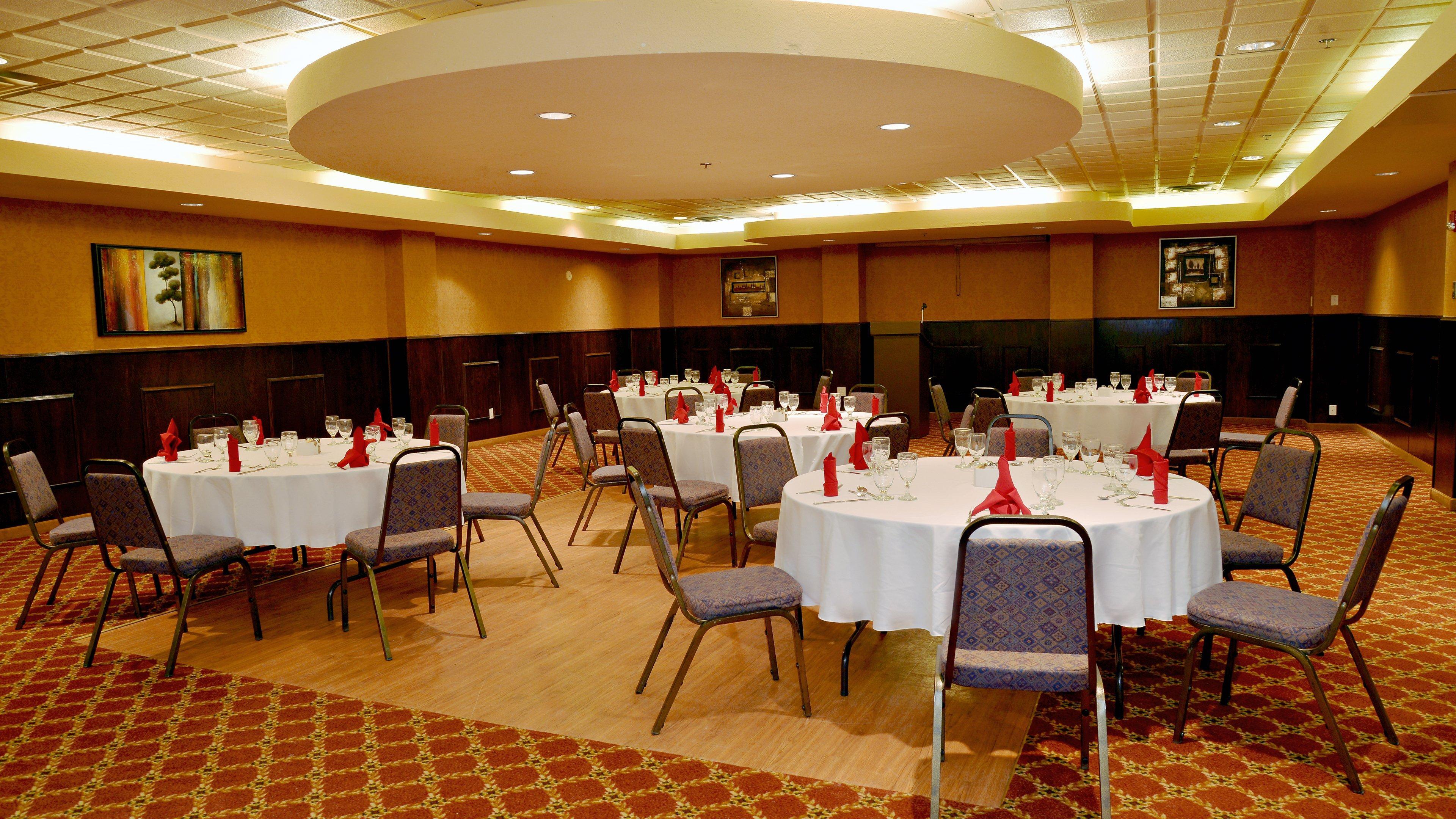 Holiday Inn Hinton By Ihg Екстериор снимка