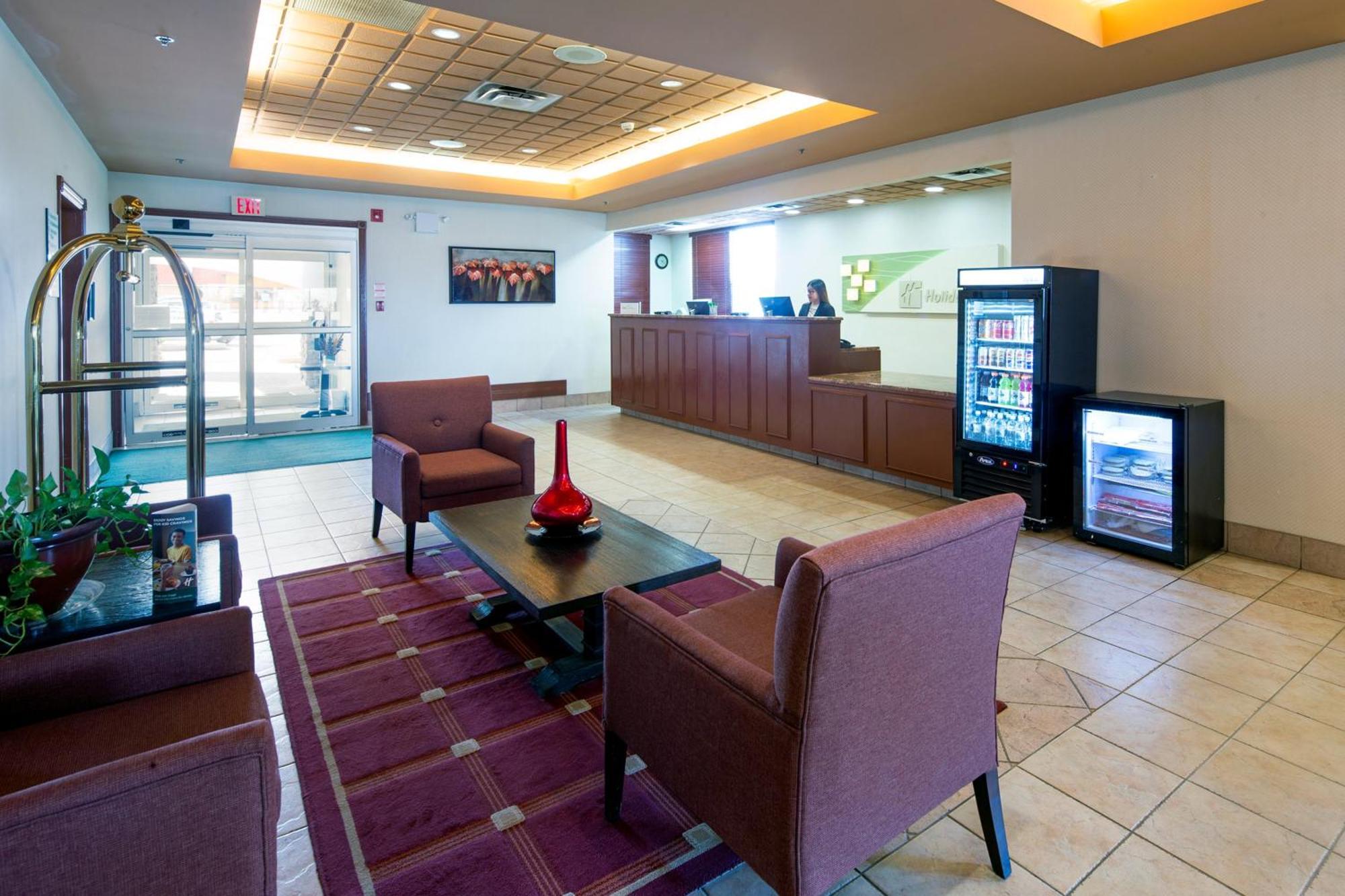 Holiday Inn Hinton By Ihg Екстериор снимка