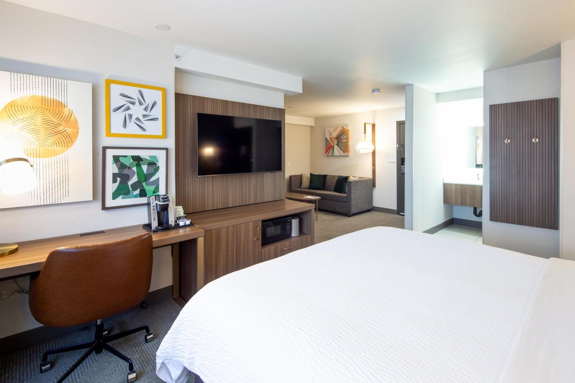 Holiday Inn Hinton By Ihg Екстериор снимка