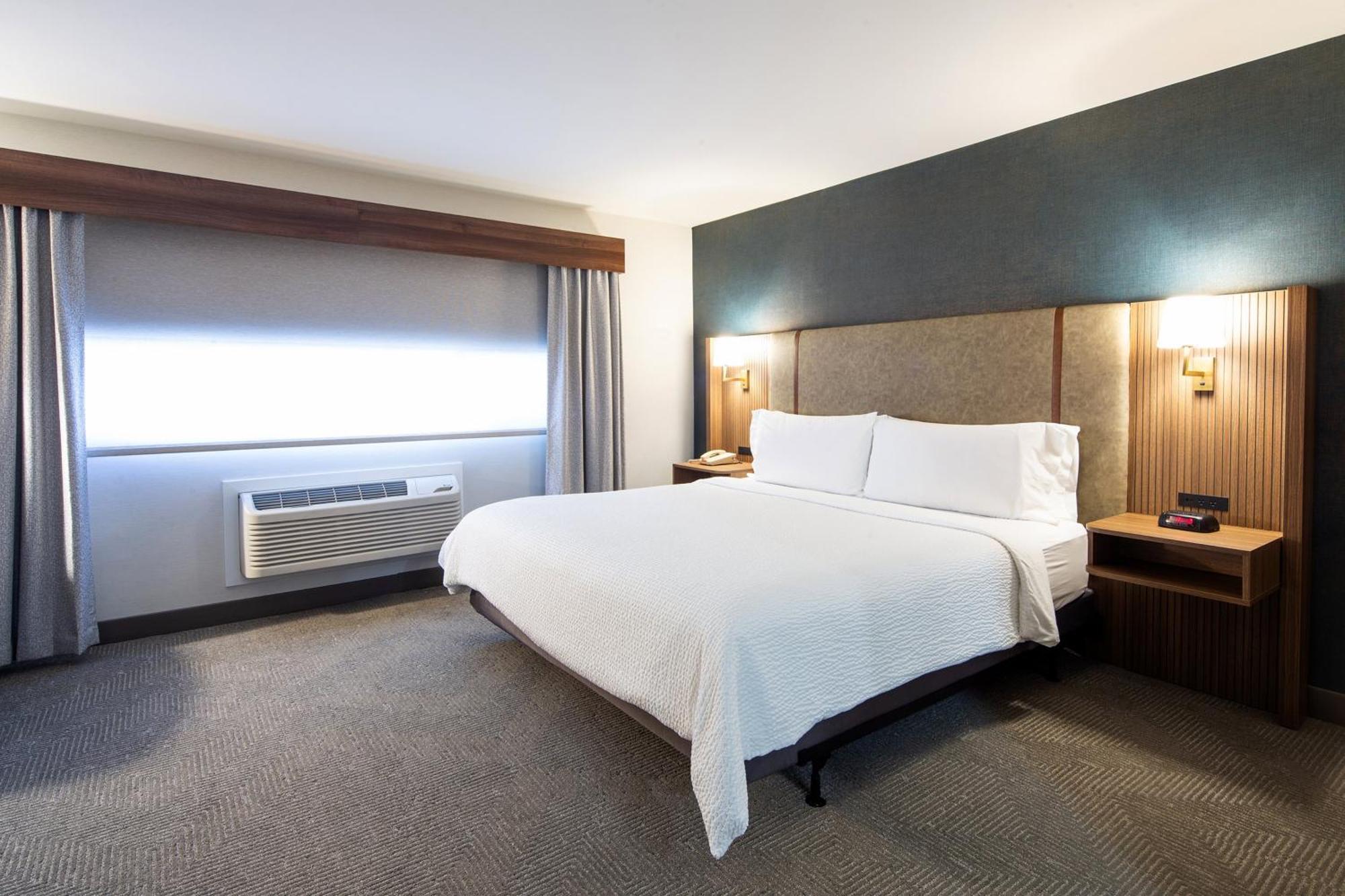 Holiday Inn Hinton By Ihg Екстериор снимка